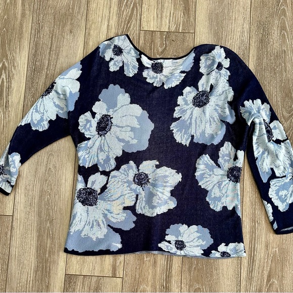 Ruby Rd. Navy and Light Blue Floral Long Sleeve Top - Picture 6 of 6